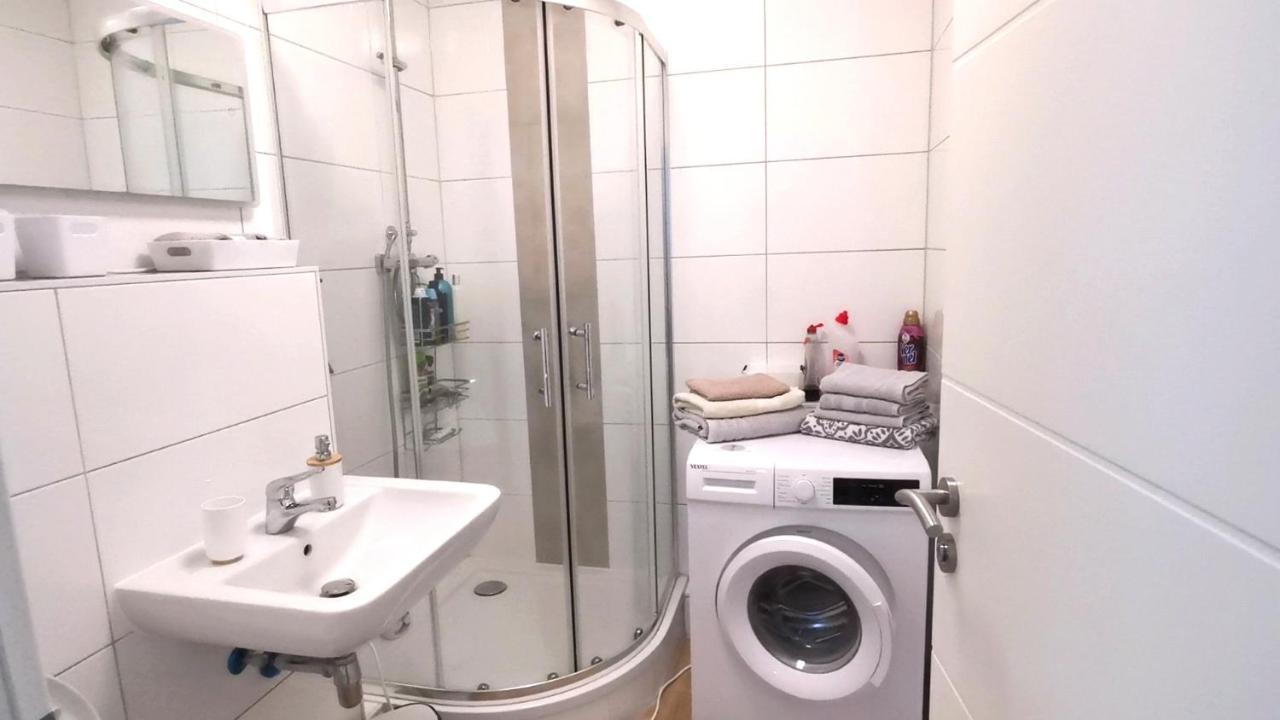 3-Zimmer, Bis 6 Personen Mit Parkplatz Apartment Muelheim an der Ruhr Ngoại thất bức ảnh
